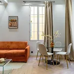 Charme Et Modernite Au Coeur Du Vieux דירה
